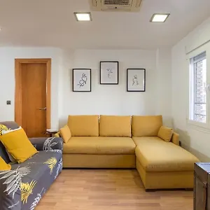 https://rocalujo-soho.es-andalucia.com